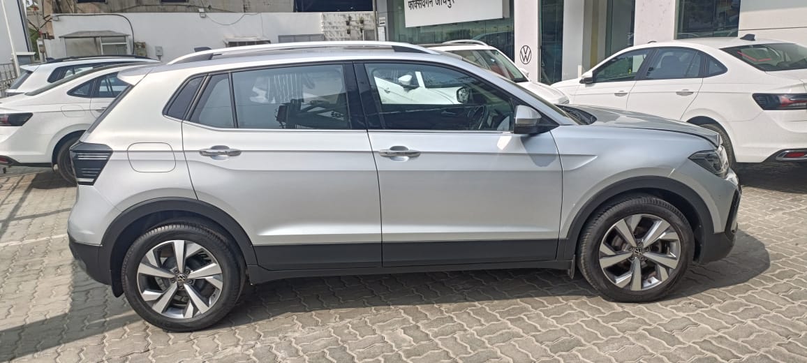 Volkswagen Taigun Topline 1.0 Tsi At